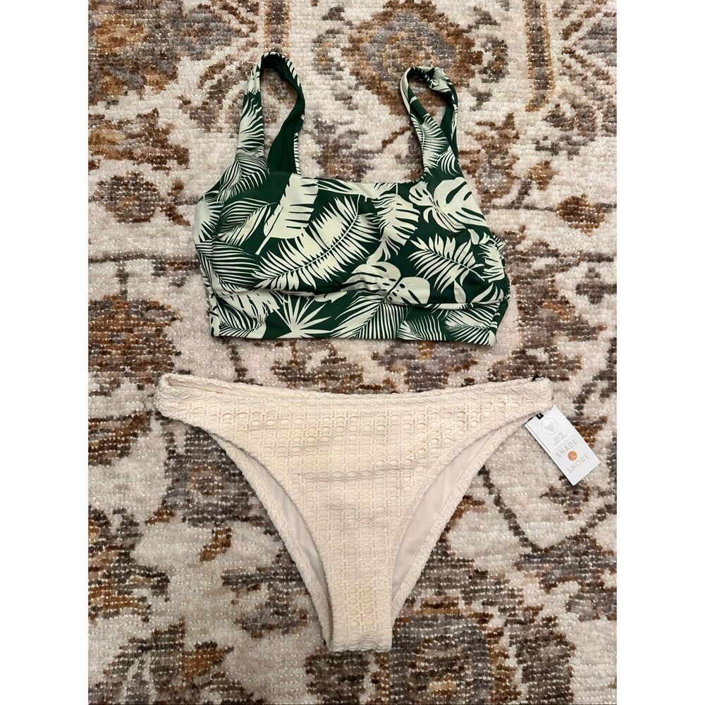 Shade and Shore Green Tropical Reversible Bikini Top and Crochet Bottom Size Med